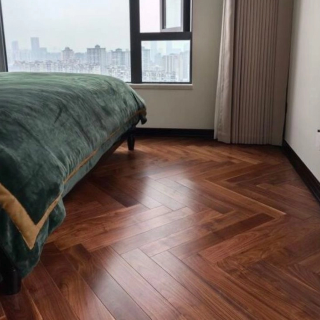 LWD-EB023 Parquet de espina de pescado de nogal negro americano Parquet de espina de pescado de nogal